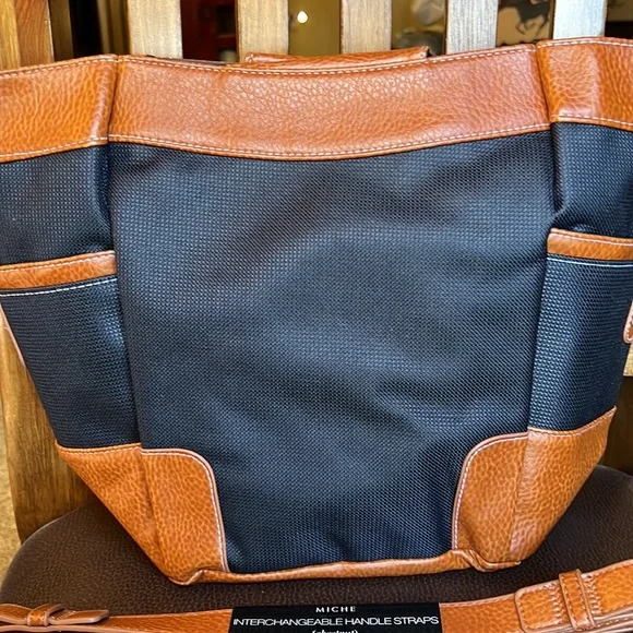 Miche Misty demi shell with matching straps - Picture 4 of 7